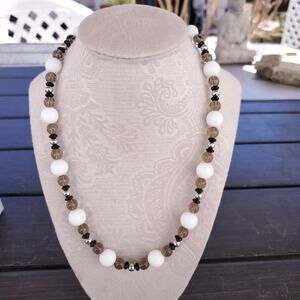 Beaded Necklace in Gray and Black Glass with White Porcelain and Silver Findings